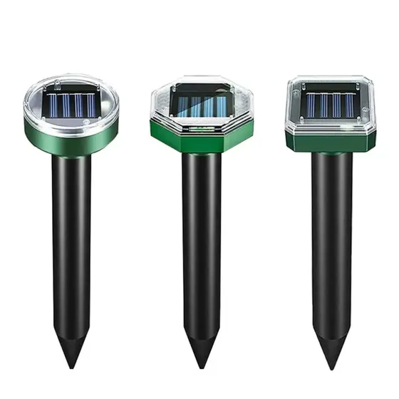 Solar ultrasonic repeller